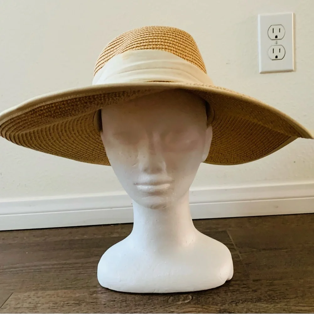 O’Ryan 100% straw hat